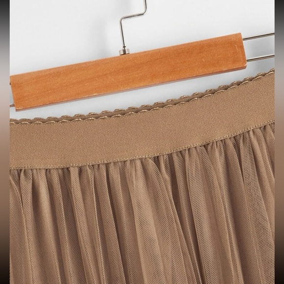 Boho khaki pleated mesh skirt - Picture 5 of 16